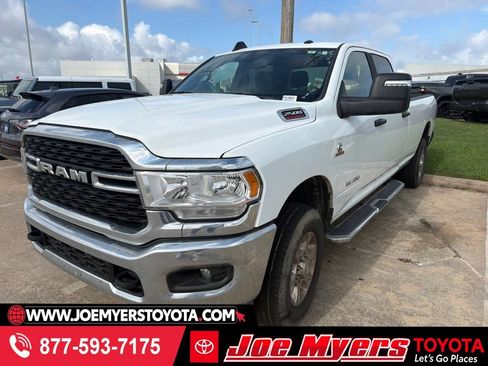 Used 2024 RAM 2500 Big Horn AWD/4WD image 1
