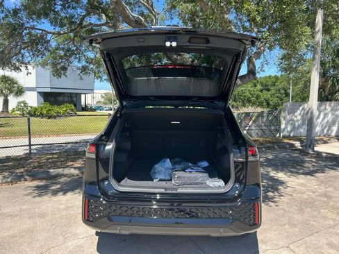 New 2026 Volkswagen Tiguan SEL R-Line AWD/4WD image 56