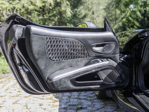 Used 2014 SRT Viper GTS w/ GTS Laguna Interior Package image 32