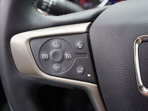 Certified 2023 GMC Acadia Denali w/ Denali Ultimate Package image 37