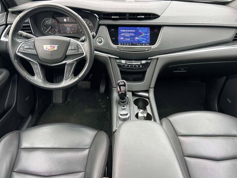 Certified 2023 Cadillac XT5 Premium Luxury image 7