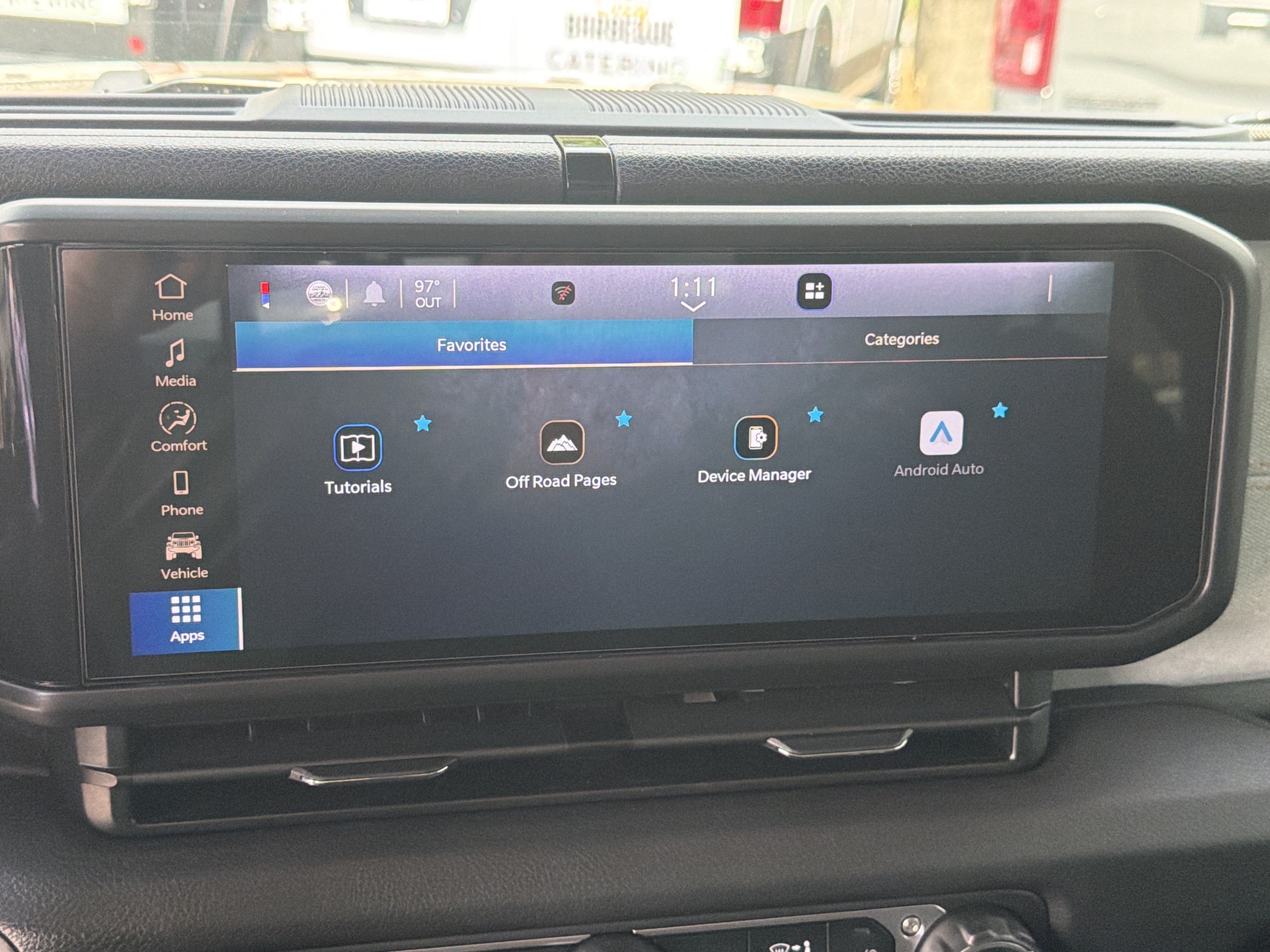 Used 2025 Jeep Gladiator Sport AWD/4WD image 32
