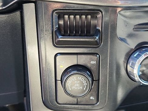 Certified 2022 Ford F150 XLT w/ Equipment Group 302A High image 13