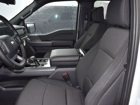 New 2025 Ford F150 XLT w/ Equipment Group 301A Standard image 10