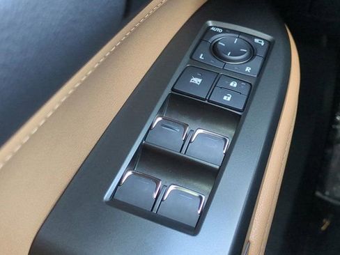 Certified 2024 Lexus NX 250 FWD image 23