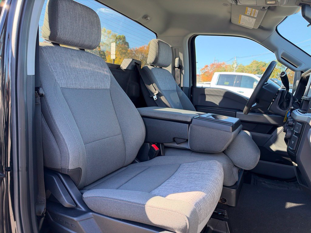 Used 2024 Ford F250 XLT AWD/4WD image 11