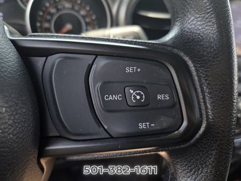 Used 2023 Jeep Wrangler Unlimited Sport AWD/4WD image 26