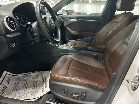 Used 2017 Audi A3 e-tron Premium FWD image 11