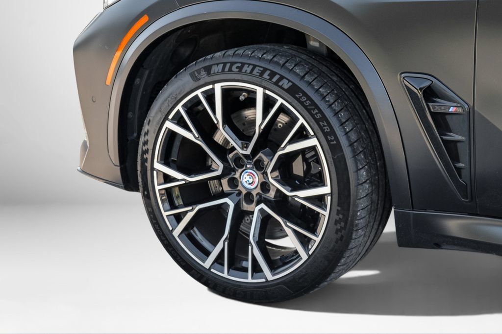Used 2023 BMW X5 M w/ Competition Package AWD/4WD image 62