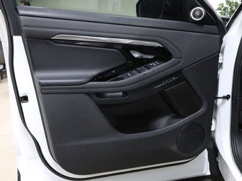 Used 2020 Land Rover Range Rover Evoque S image 10