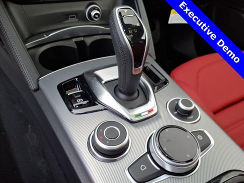 New 2025 Alfa Romeo Stelvio Sprint w/ Veloce Package image 23