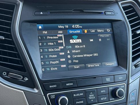 Used 2017 Hyundai Santa Fe Sport AWD/4WD image 18