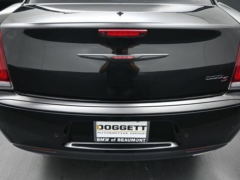 Used 2023 Chrysler 300 S image 10