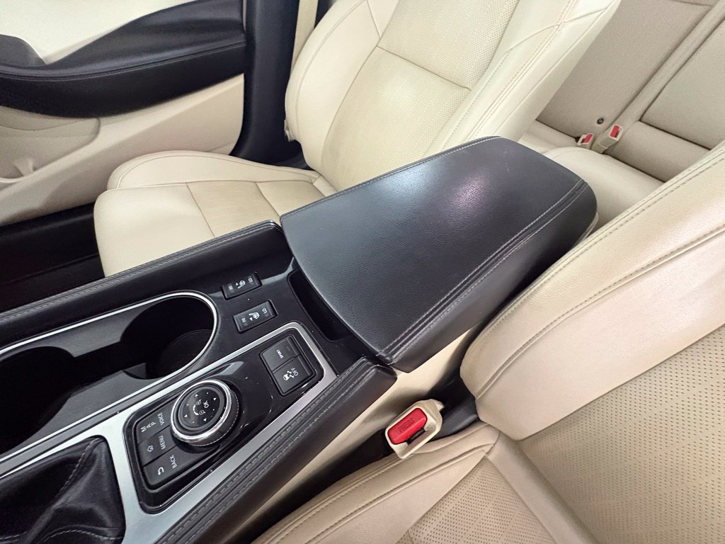 Used 2022 Nissan Maxima SV w/ Floor Mat Group FWD image 31