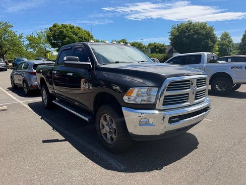 Used 2017 RAM 3500 Big Horn AWD/4WD image 3