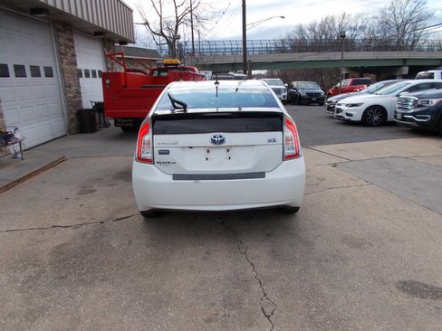 Used 2013 Toyota Prius Persona Series image 4