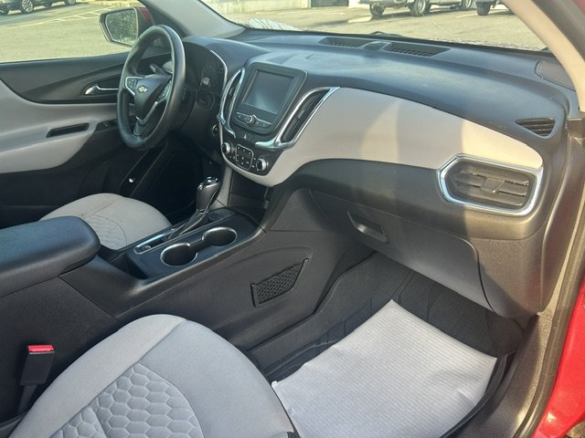 Used 2018 Chevrolet Equinox LT FWD image 13