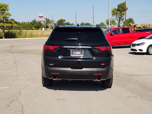 Used 2023 Chevrolet Traverse RS FWD image 6