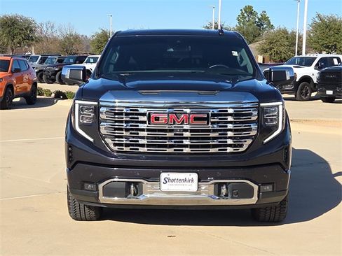 Used 2022 GMC Sierra 1500 Denali image 2