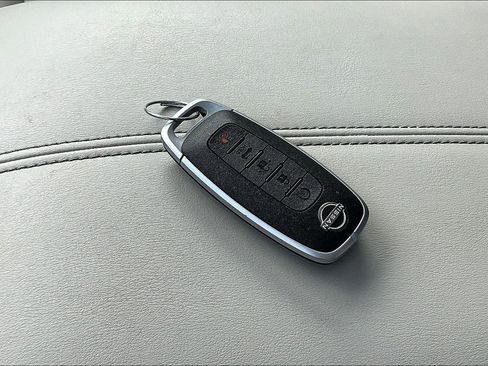 Certified 2023 Nissan Pathfinder SL w/ SL Premium Package image 11