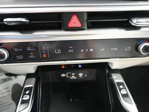 Certified 2026 Kia Sorento S AWD/4WD image 21
