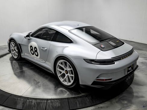 Used 2024 Porsche 911 GT3 RS image 13