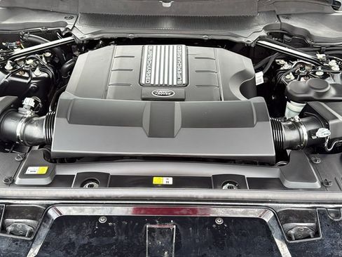 Used 2019 Land Rover Range Rover Sport Supercharged AWD/4WD image 34