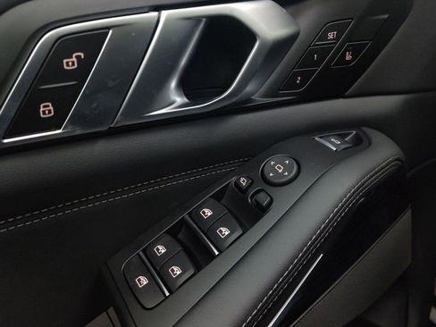 New 2026 BMW X5 xDrive40i w/ M Sport Package image 12