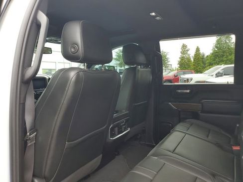 Used 2023 Chevrolet Silverado 2500 High Country w/ Safety Package II AWD/4WD image 10