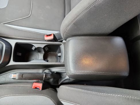 Used 2018 Ford Focus ST image 20