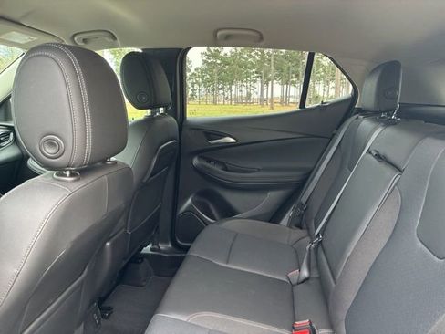 Used 2022 Buick Encore GX Select w/ Sport Touring Package image 30