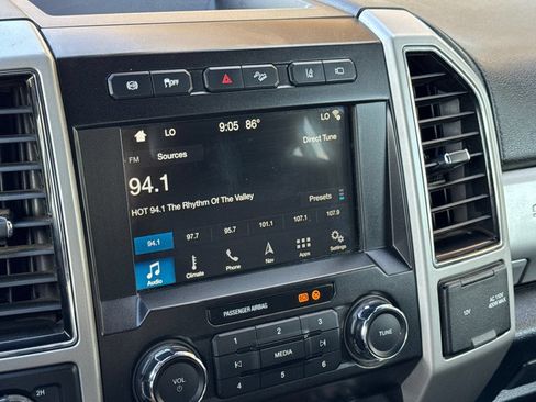 Used 2019 Ford F250 Lariat w/ Lariat Ultimate Package AWD/4WD image 18