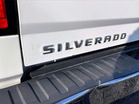 Used 2018 Chevrolet Silverado 1500 LT w/ All Star Edition image 29