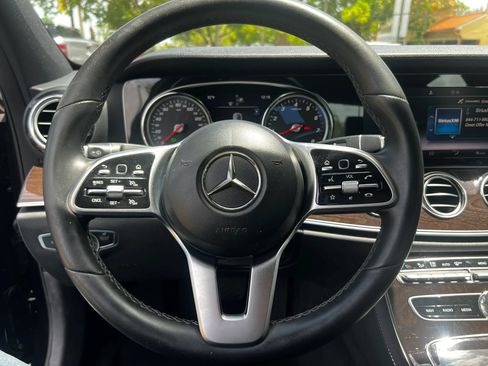 Used 2019 Mercedes-Benz E 450 4MATIC Sedan w/ Premium Package image 32