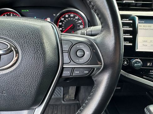 Used 2018 Toyota Camry XSE image 20