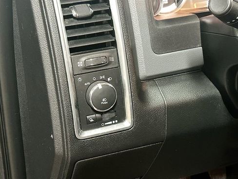 Used 2018 RAM 1500 Big Horn image 11