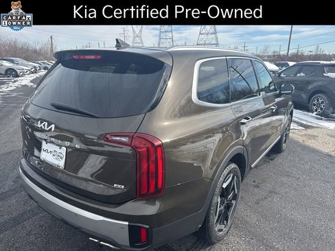 Certified 2023 Kia Telluride S w/ S Sunroof Package image 8