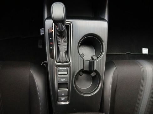 Used 2025 Honda Civic Sport image 10