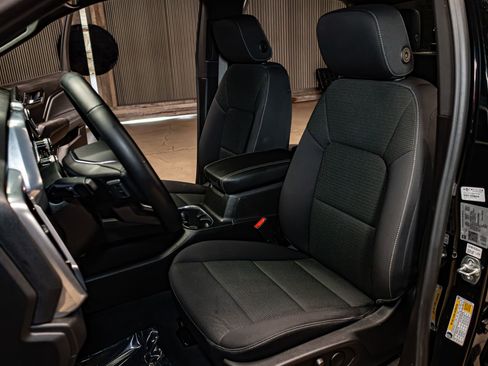 Used 2025 GMC Canyon Elevation w/ Convenience Package image 24