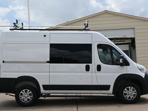 Used 2025 RAM ProMaster 1500 w/ Quick Order Package 22G SLT FWD image 8