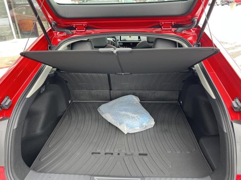 Used 2024 Toyota Prius Prime image 15