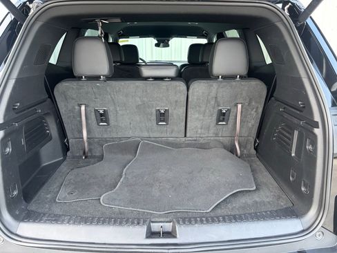 Used 2025 Buick Enclave Preferred image 32