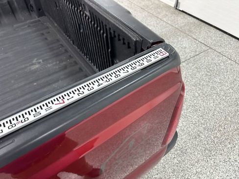 Used 2015 Ford F350 XLT w/ XLT Premium Package image 22