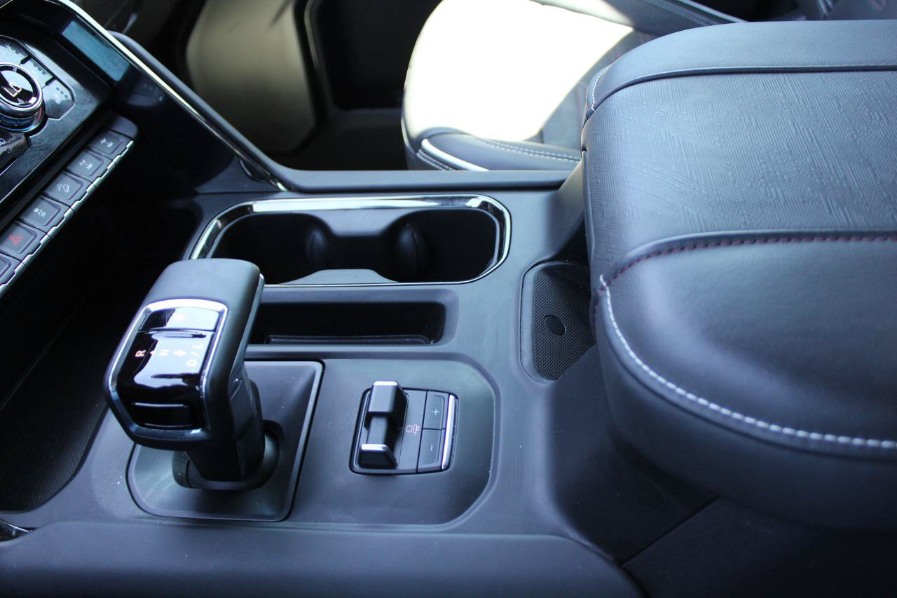 Used 2024 GMC Sierra 1500 AT4X AWD/4WD image 18