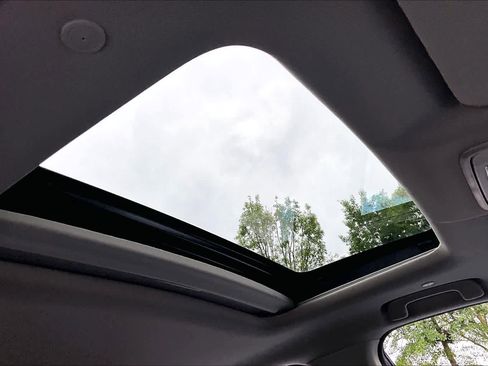 Used 2024 Honda CR-V EX image 14