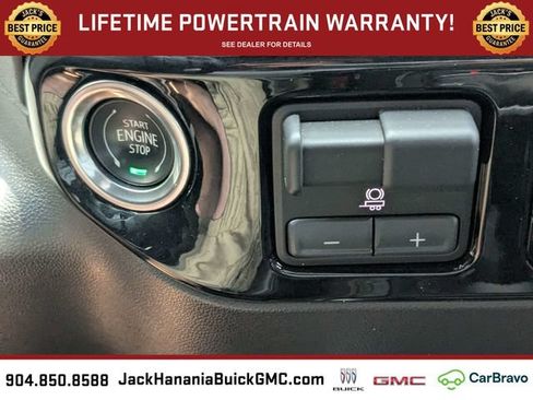 Used 2023 Chevrolet Silverado 1500 ZR2 w/ Technology Package AWD/4WD image 25