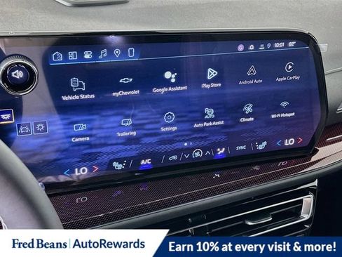 New 2026 Chevrolet Traverse Z71 w/ Enhanced Driving Package AWD/4WD image 10