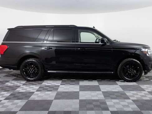 Used 2023 Ford Expedition Max XLT AWD/4WD image 9