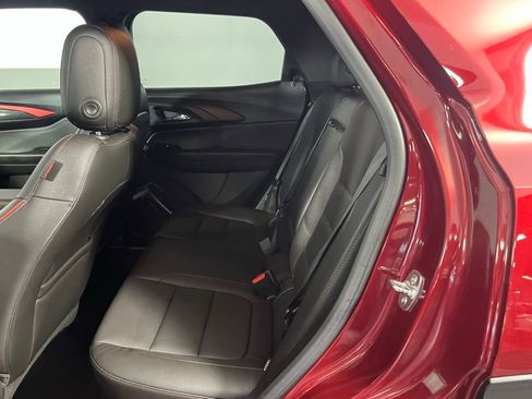 Used 2024 Chevrolet TrailBlazer RS image 25