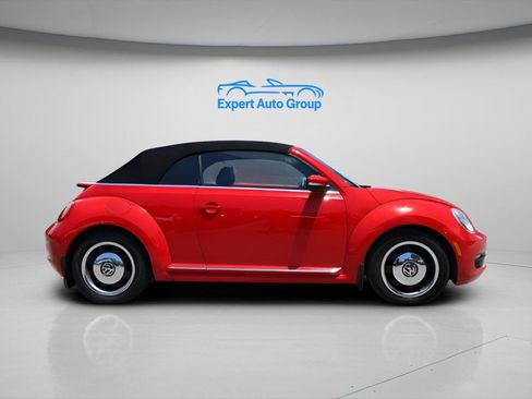 Used 2013 Volkswagen Beetle 2.5 image 3